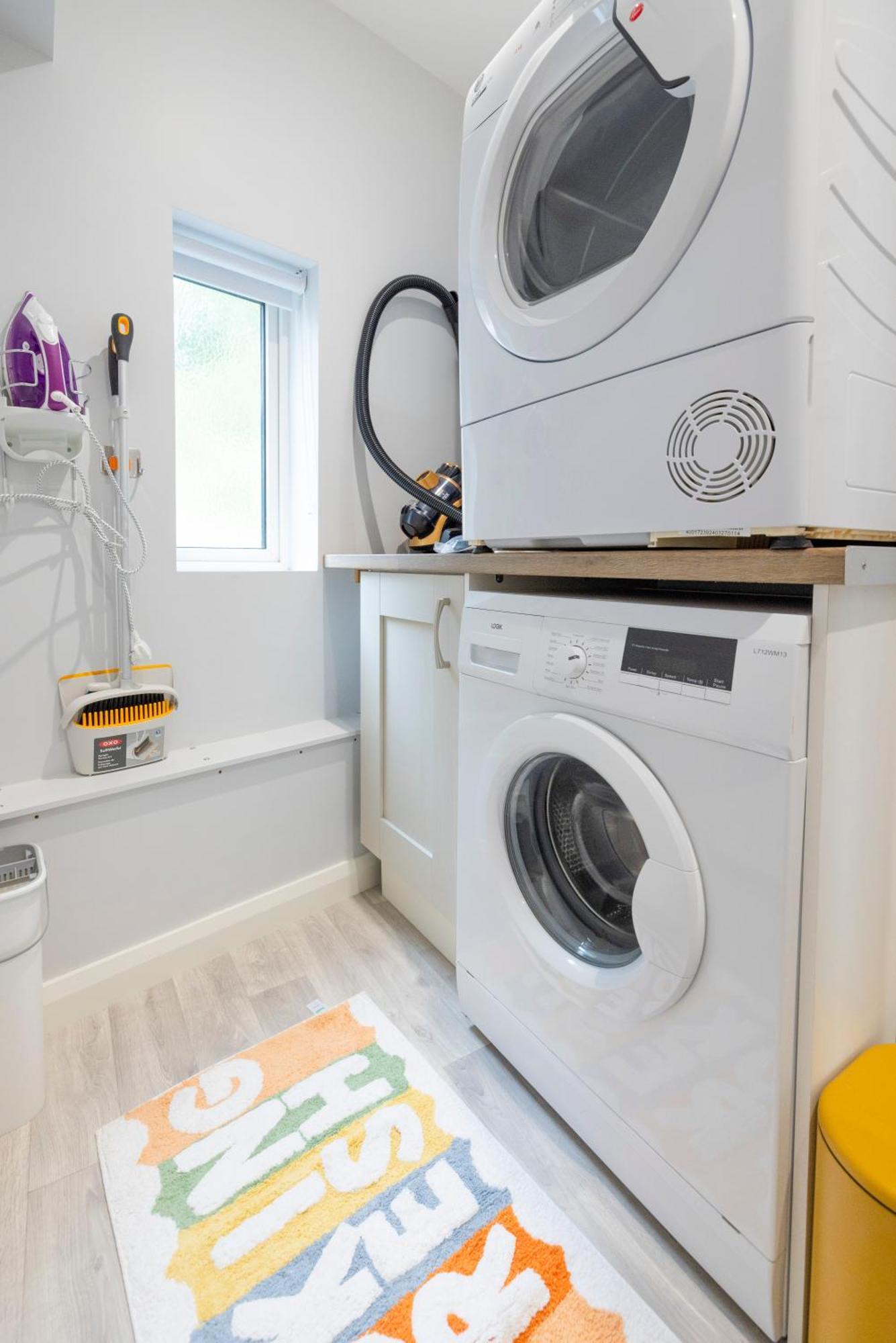 Modern 2 Bed Apartment Enniskillen Esterno foto