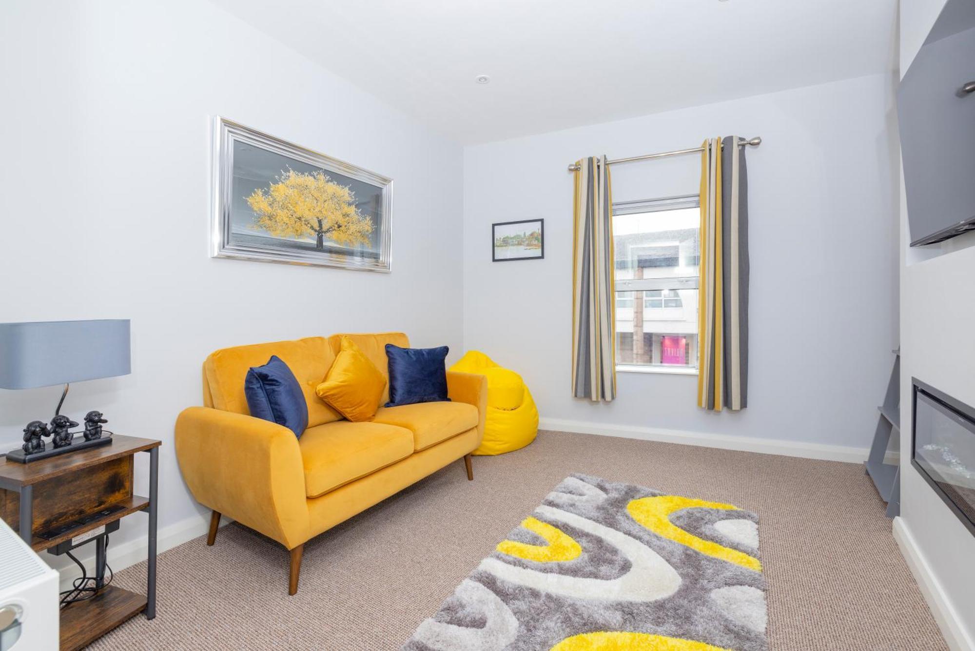 Modern 2 Bed Apartment Enniskillen Esterno foto